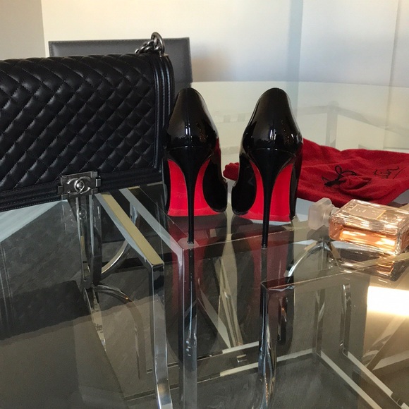 Christian Louboutin Shoes - Christian Louboutin So Kate Heels